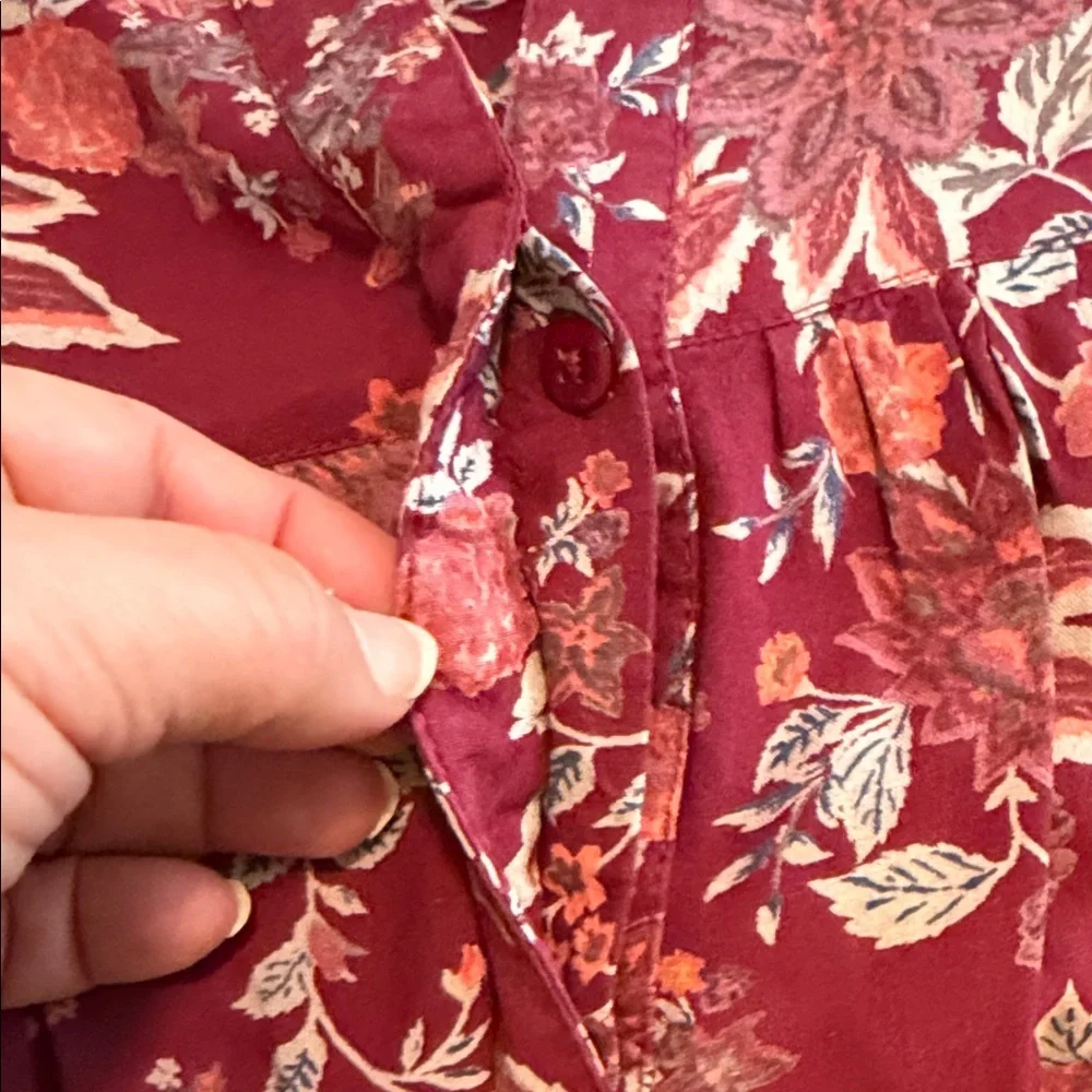 Caffé Marrakesh Maroon floral top, long sleeves, button down, size XL - Picture 7 of 10